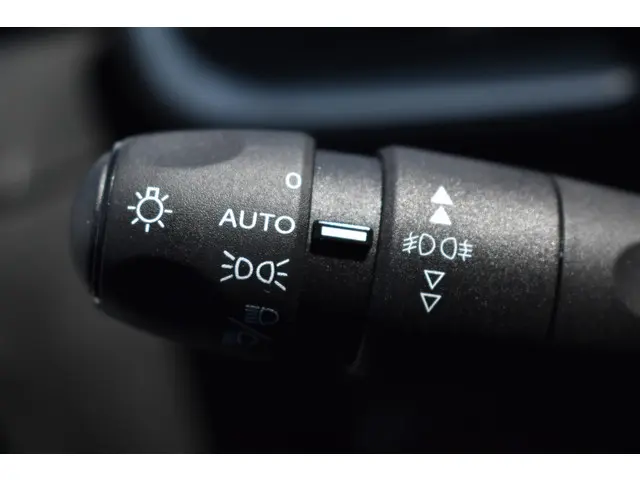 Citroën C3 PureTech 83 Plus 2024 Benzine 16