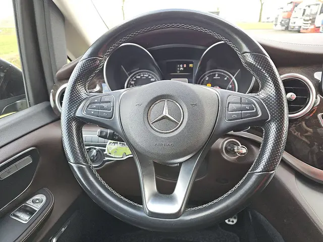 Mercedes-Benz V-Klasse 250 CDI 2017 Diesel 17