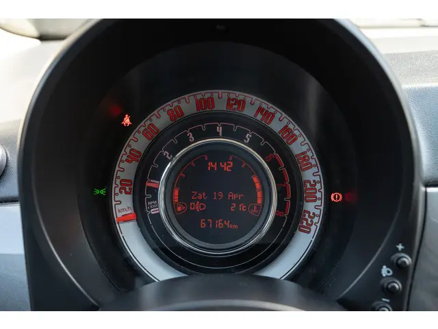 Fiat 500 0.9 TwinAir Turbo Popstar | 2016 Benzine 13
