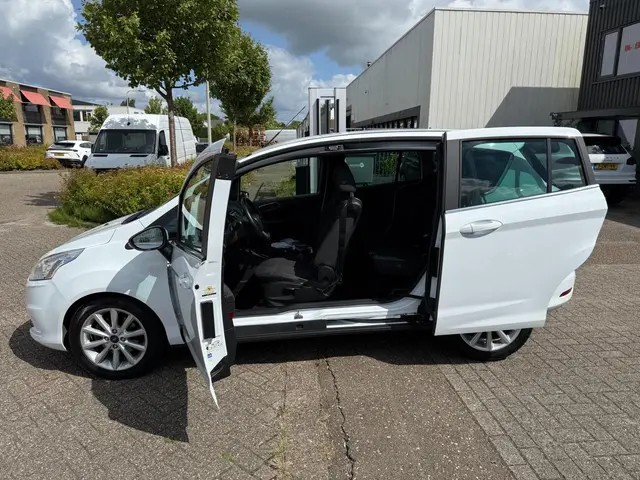 Ford B-MAX 1.0 EcoBoost Titanium 2018 Benzine 21