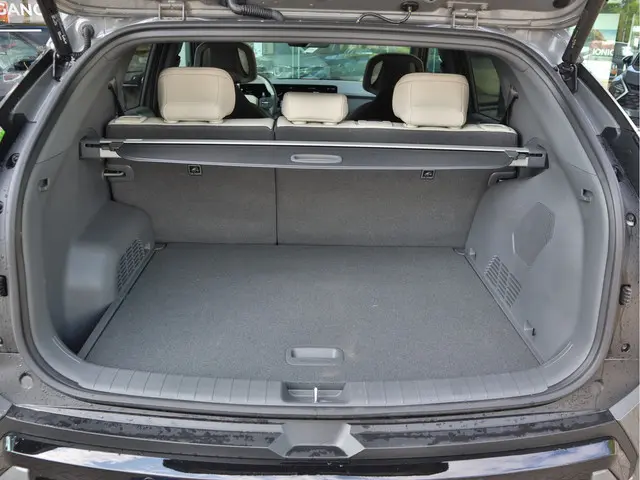 Kia EV3 GT-PlusLine 81.4 kWh 2024 Elektrisch 28