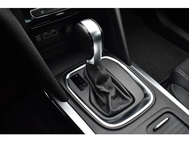 Renault Mégane Estate TCe 140 EDC Intens 2022 Benzine 21