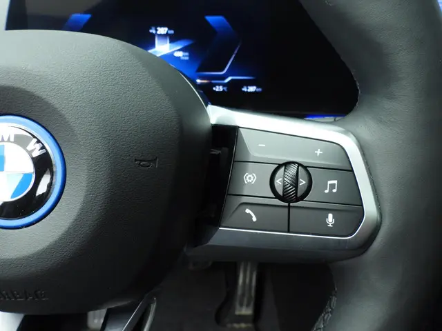 BMW iX1 eDrive20 2025 Elektrisch 16