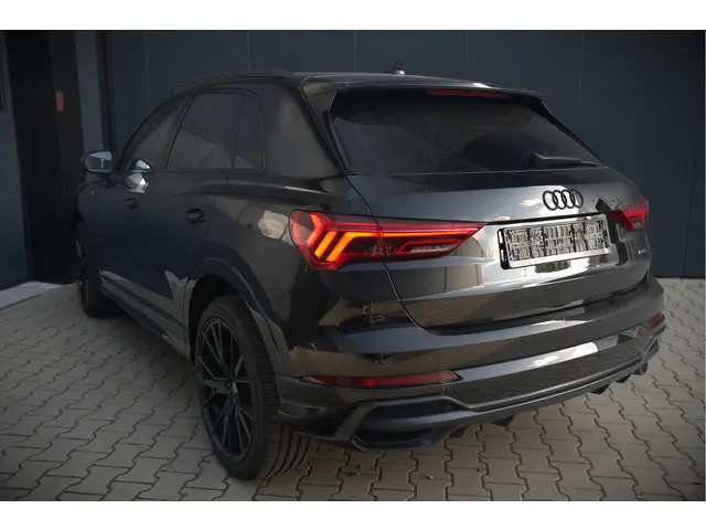 Audi Q3 40 TFSI quattro S Line Pro Line S 2019 Benzine 9