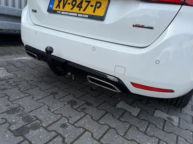 Peugeot 308 SW 1.2 PureTech GT-line 2015 Benzine 16