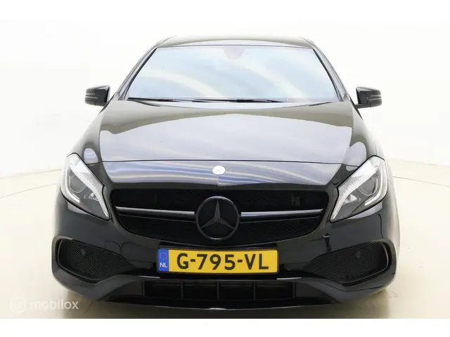 Mercedes-Benz A-Klasse 160 AMG-LINE 2017 Benzine 6