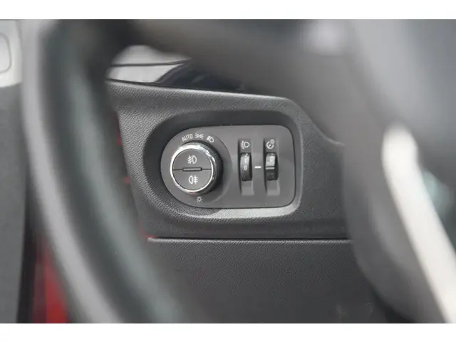 Opel Corsa 1.2 Turbo 100 Ultimate 2023 Benzine 38