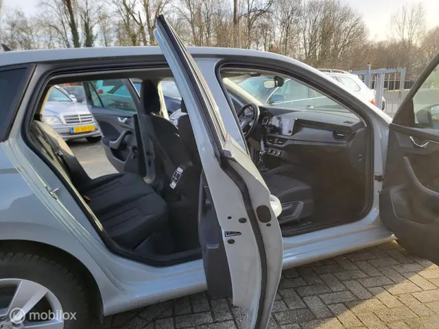 Škoda Scala 1.0 TSI Monte Carlo 2024 Benzine 5