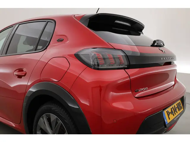Peugeot e-208 EV Allure Pack 50 kWh 2021 Elektrisch 52