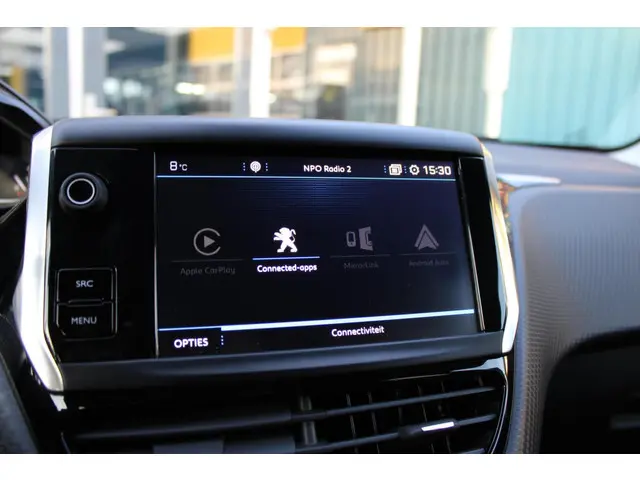 Peugeot 208 1.2 PureTech 110 Pk GT-line 2018 Benzine 21