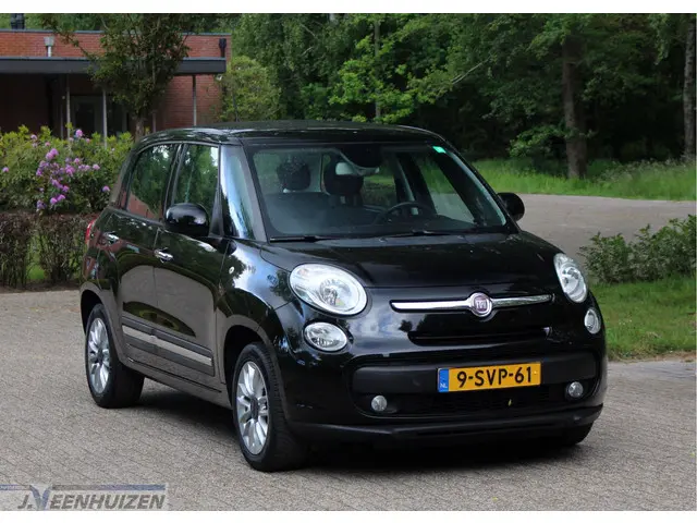 Fiat 500L 1.4-16V Lounge 2012 Benzine