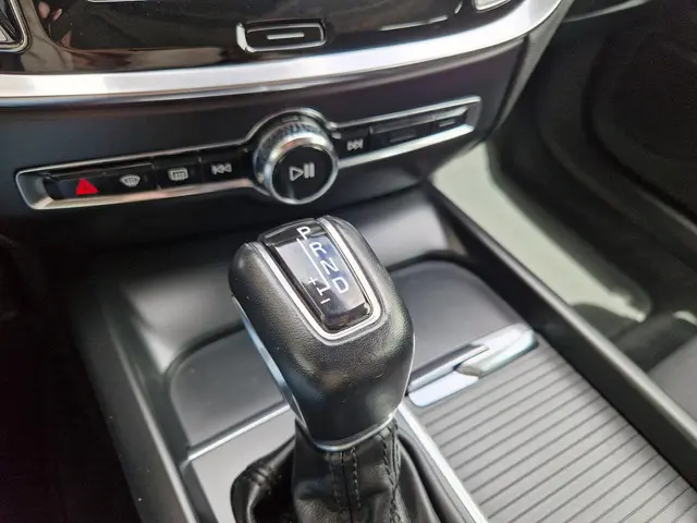 Volvo V60 2.0 T4 Momentum 2019 Benzine 16