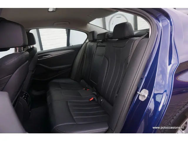 BMW 5 Serie 520i High Exe 2019 Benzine 6