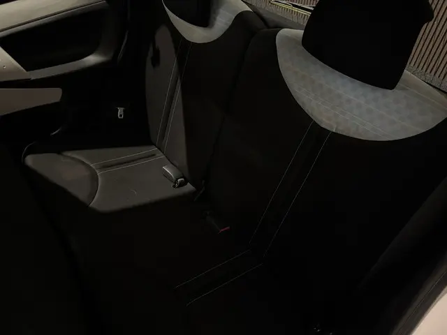 Citroën C1 1.0 Collection|Airco| 2012 Benzine 25