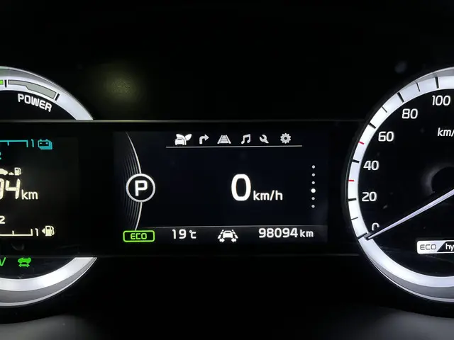 Kia Niro 1.6 GDi Hybrid DynamicLine 2018 Hybride Benzine 31