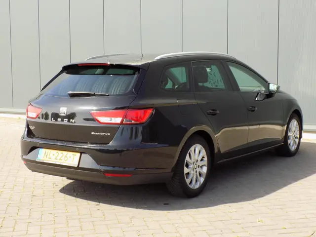 SEAT Leon ST 1.0 EcoTSI Style Connect Navi 2017 Benzine 6