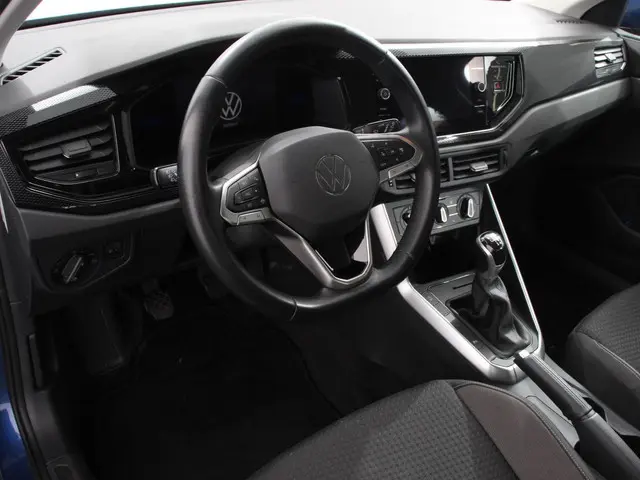 Volkswagen Polo 1.0 TSI Life 2022 Benzine 2