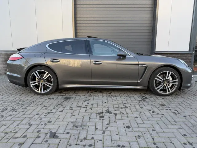 Porsche Panamera Sport Turismo 3.0 4 2013 Benzine 5