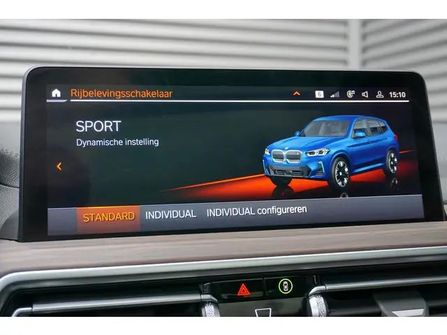 BMW iX3 High Executive 80 kWh 2023 Elektrisch 20