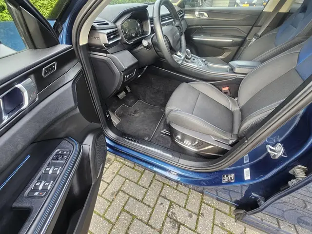 Lynk & Co 01 /1.5 Hybrid/ 262 PK/2022 2022 Hybride Benzine 17