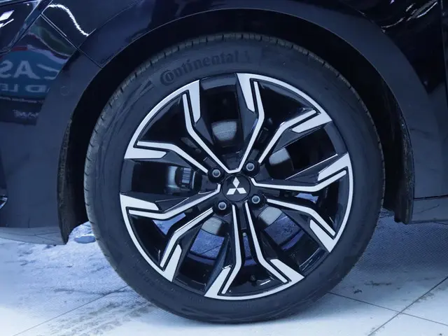 Mitsubishi Colt 1.0T MT Instyle 2025 Benzine 3