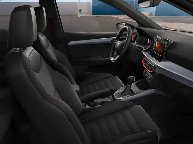 SEAT Arona 1.0 EcoTSI FR Business Connect 2026 Benzine 5