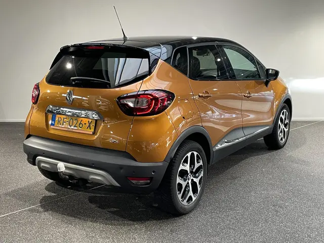 Renault Captur 0.9 TCe Intens 2017 Benzine 2