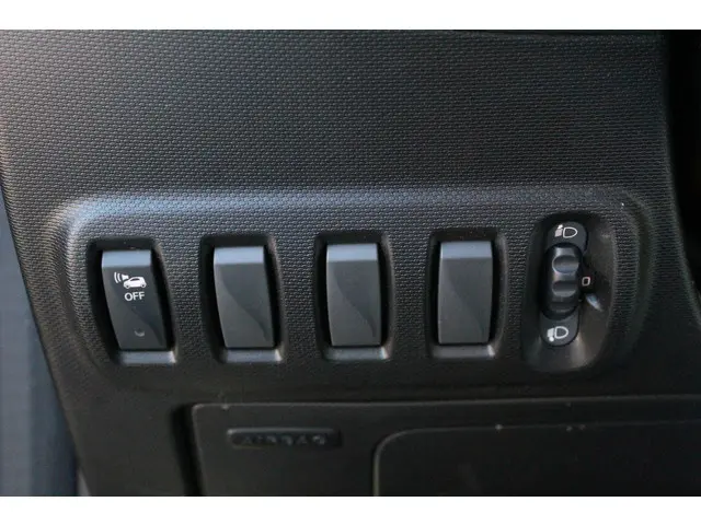 Smart Fortwo EQ Essential 18 kWh 2022 Elektrisch 27