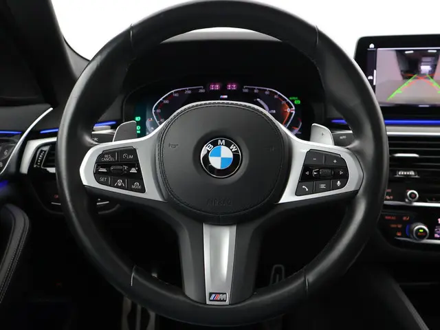 BMW 5 Serie 540i M-SPORT 2022 Benzine 29