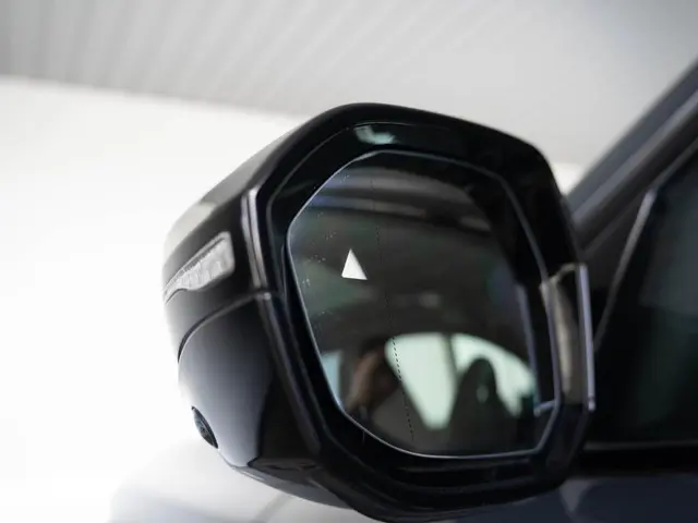 BMW 7 Serie M760e xDrive 2023 Hybride Benzine 27