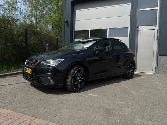 SEAT Ibiza 1.5 TSI FR Business Intense 2021 Benzine 2
