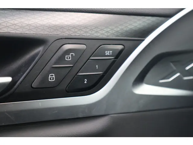 BMW X3 xDrive30e High Executive 2022 Hybride Benzine 40