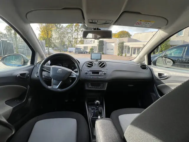 SEAT Ibiza 1.2 TSI Style 2015 Benzine 12