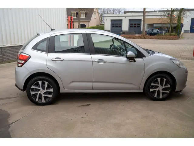 Citroën C3 1.2 PureTech Selection 2017 Benzine 13