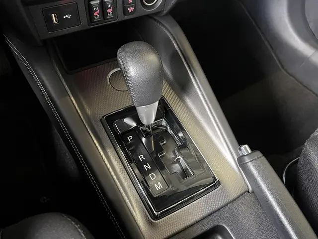 Mitsubishi ASX 2.0 Pure 2020 Benzine 20