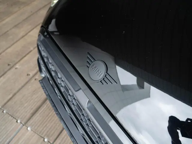 MINI 5-Deurs Cooper 2022 Benzine 15