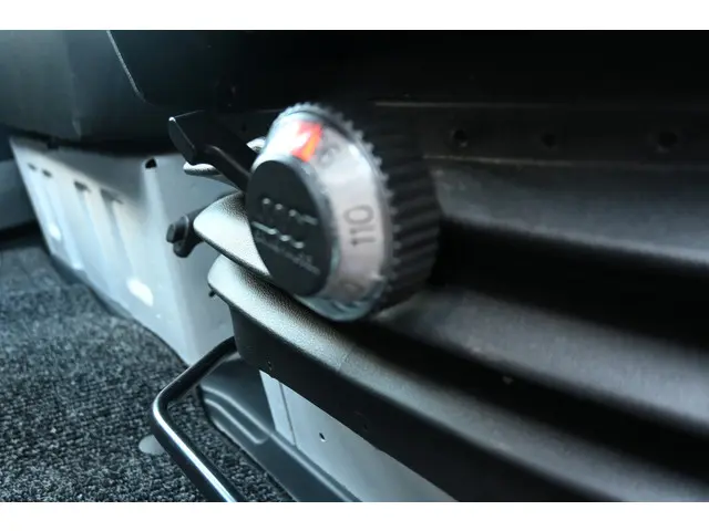 Mercedes-Benz Sprinter 317 CDI L2H2 Pro 2024 Diesel 16