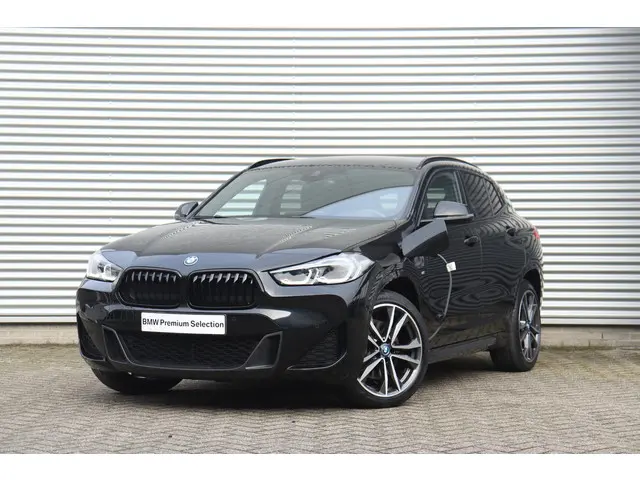 BMW X2 xDrive25e 2023 Hybride Benzine 35