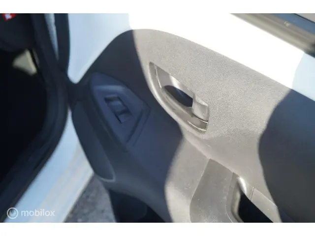 Toyota Aygo 1.0 VVT-i x-play 2016 Benzine 14