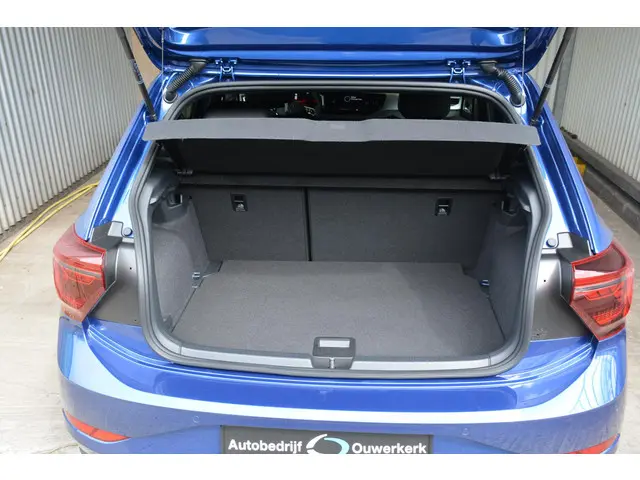 Volkswagen Polo 2.0 TSI GTI 2022 Benzine 12