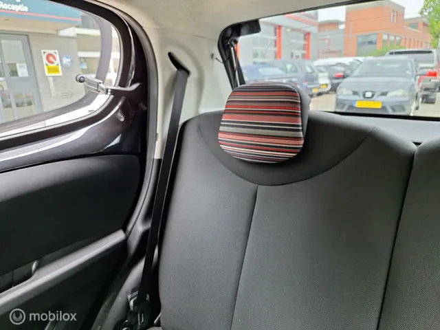 Citroën C1 1.0 e-VTi FEEL / Airco / 2017 Benzine 14