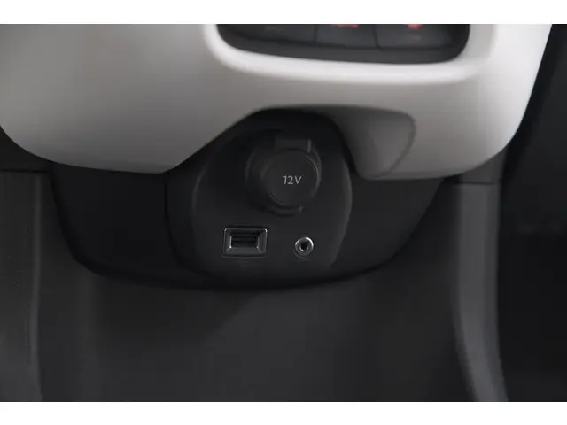 Peugeot 108 1.0 e-VTi Première 2014 Benzine 41