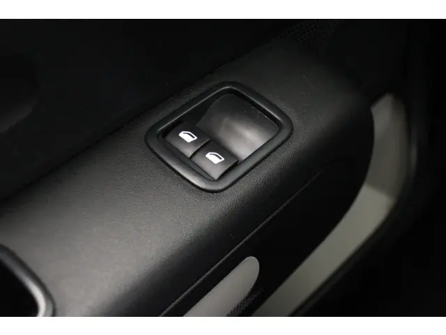 Citroën C3 1.2 PureTech Feel 2022 Benzine 19