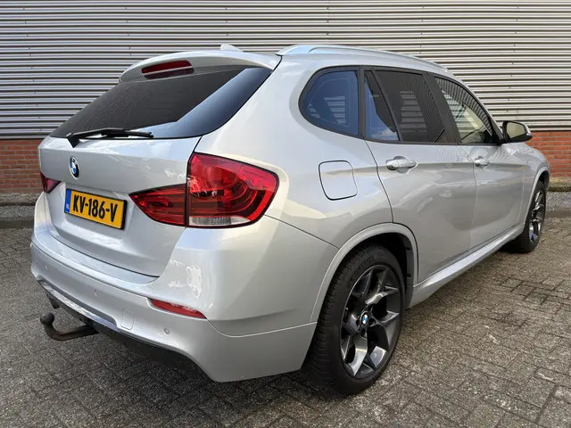 BMW X1 xDrive28i High Executive 2015 Benzine 3