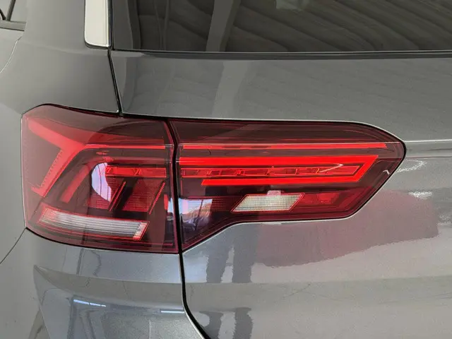 Volkswagen T-Roc 1.0 TSI Life 2023 Benzine 25