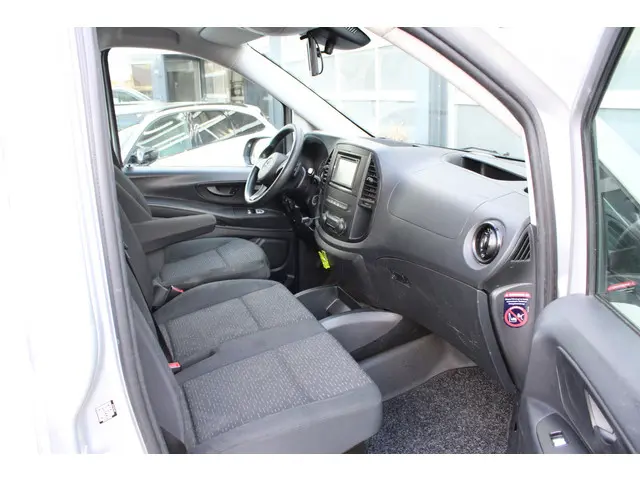 Mercedes-Benz Vito 116 CDI Lang 2021 Diesel 11