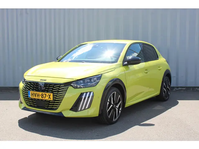 Peugeot e-208 3