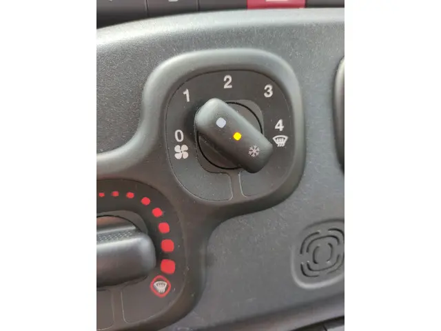 Fiat Panda 1.2 69 Lounge 2017 Benzine 16