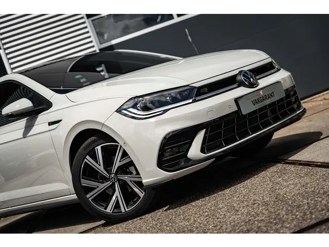 Volkswagen Polo 1.0 TSI R-Line Business 2024 Benzine 33