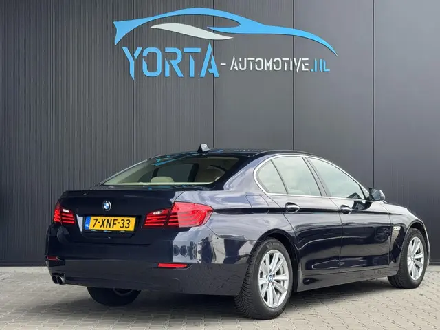BMW 5 Serie 520i Executive 2014 Benzine 3